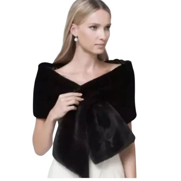 WHBM White House Black Market Black Faux Fur Puffer Stole Wrap Scarf NEW - Picture 7 of 7